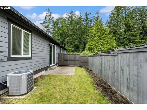6429 SE Provence Street Hillsboro OR 97123