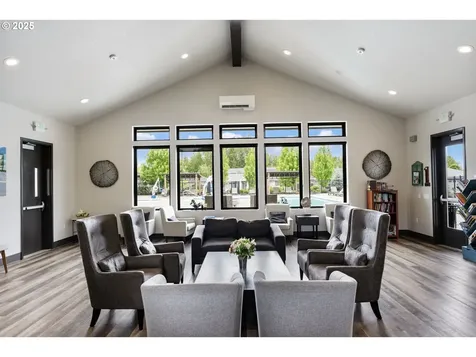 6429 SE Provence Street Hillsboro OR 97123