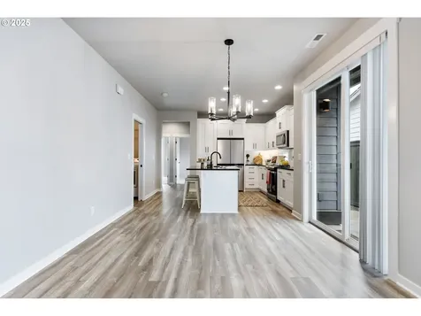 6429 SE Provence Street Hillsboro OR 97123