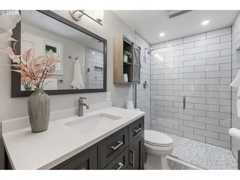 8370 SW 74th Avenue Portland OR 97223