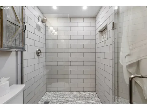 8370 SW 74th Avenue Portland OR 97223