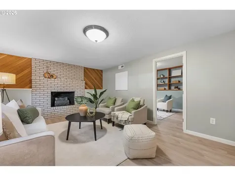 8370 SW 74th Avenue Portland OR 97223