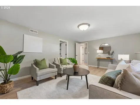 8370 SW 74th Avenue Portland OR 97223