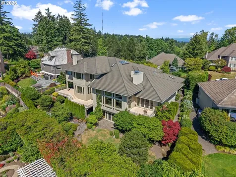 1153 SW Fairfax Place Portland OR 97225
