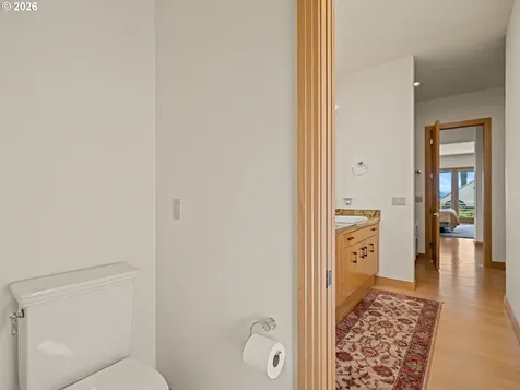1153 SW Fairfax Place Portland OR 97225