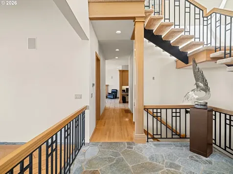1153 SW Fairfax Place Portland OR 97225