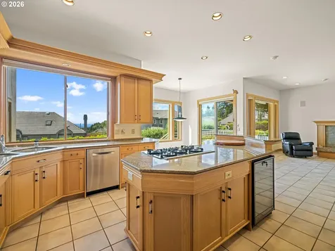 1153 SW Fairfax Place Portland OR 97225
