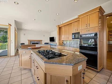 1153 SW Fairfax Place Portland OR 97225