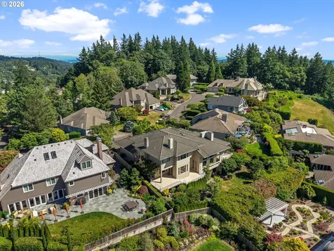 1153 SW Fairfax Place Portland OR 97225