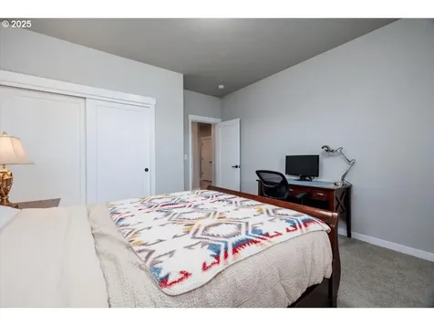 8190 SE Hayloft Street Hillsboro OR 97123