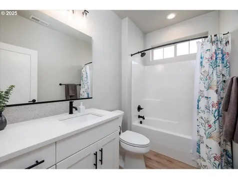 8190 SE Hayloft Street Hillsboro OR 97123