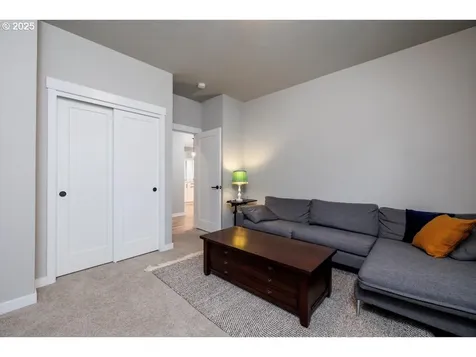 8190 SE Hayloft Street Hillsboro OR 97123