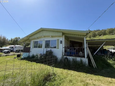 232 Marilyn Street Roseburg OR 97470