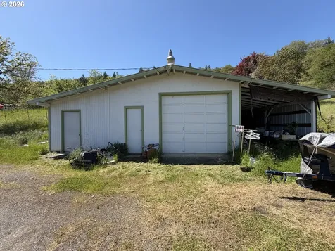 232 Marilyn Street Roseburg OR 97470