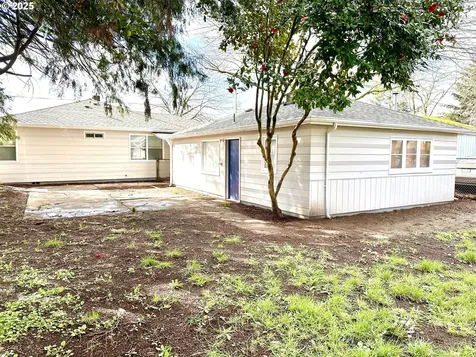 8415 SE Hinkley Avenue Happy Valley OR 97086