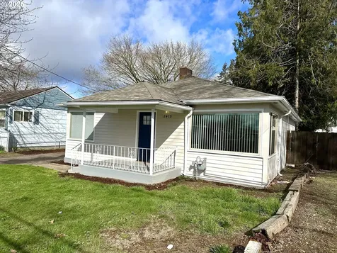 8415 SE Hinkley Avenue Happy Valley OR 97086