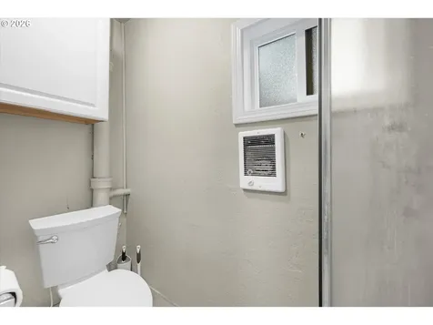 335 W Exeter Street Gladstone OR 97027