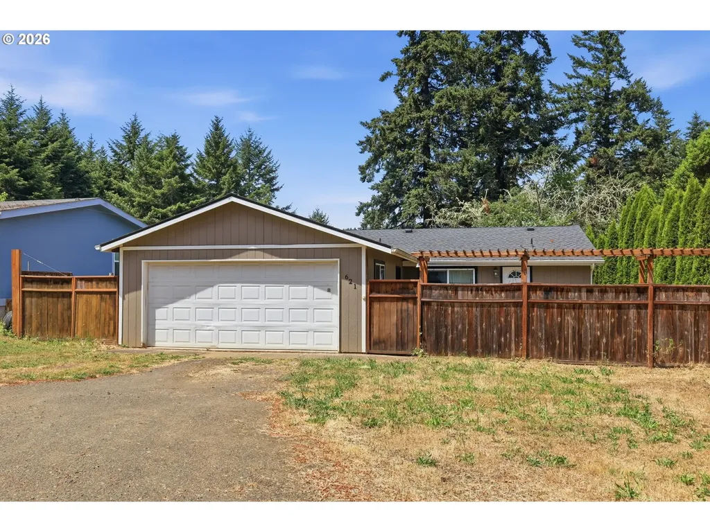 621 Westlog Street Yoncalla OR 97499