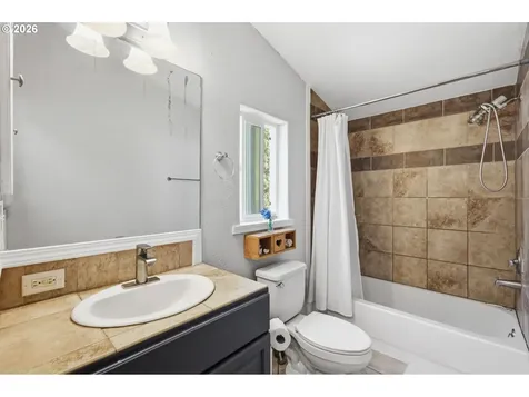 621 Westlog Street Yoncalla OR 97499