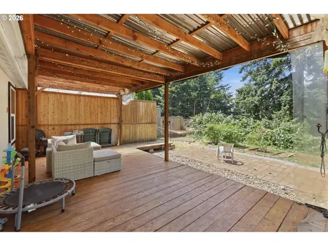 621 Westlog Street Yoncalla OR 97499