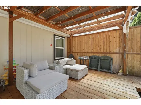 621 Westlog Street Yoncalla OR 97499