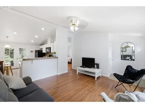 621 Westlog Street Yoncalla OR 97499