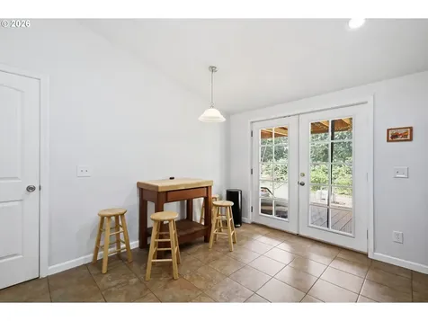 621 Westlog Street Yoncalla OR 97499