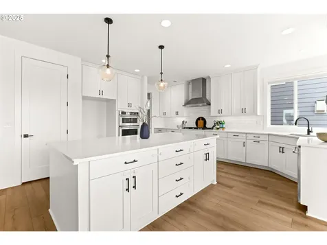 7385 NW Oakfern Drive Portland OR 97229