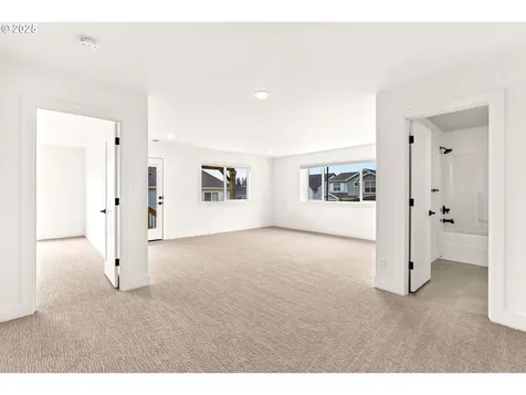 7385 NW Oakfern Drive Portland OR 97229