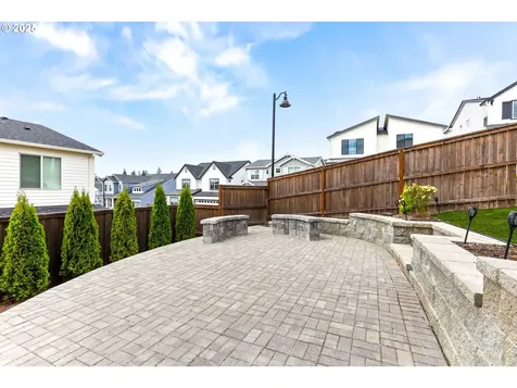 7385 NW Oakfern Drive Portland OR 97229