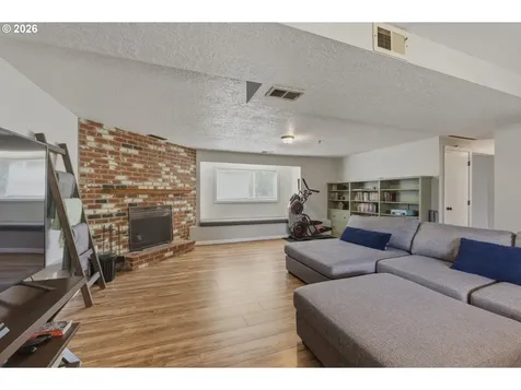 164 Narain Court Oregon City OR 97045