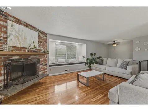 164 Narain Court Oregon City OR 97045