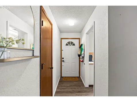 1590 Scandia Street Eugene OR 97402