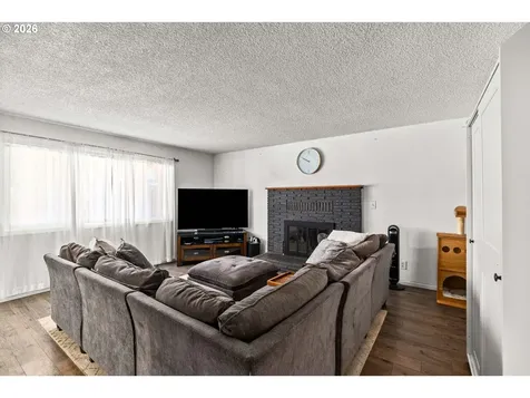 1590 Scandia Street Eugene OR 97402