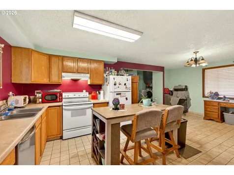 410 SW Mill Street Sheridan OR 97378