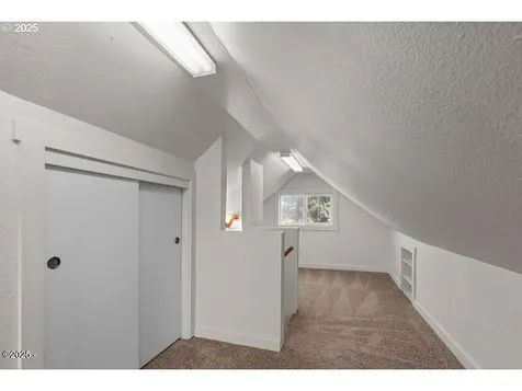 1066 SW Ellis Street Dallas OR 97338