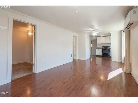 1066 SW Ellis Street Dallas OR 97338