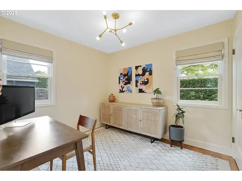 5710 N Delaware Avenue Portland OR 97217