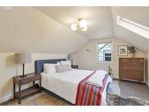 5710 N Delaware Avenue Portland OR 97217
