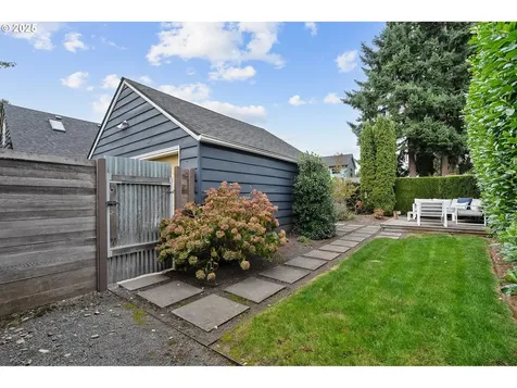 5710 N Delaware Avenue Portland OR 97217