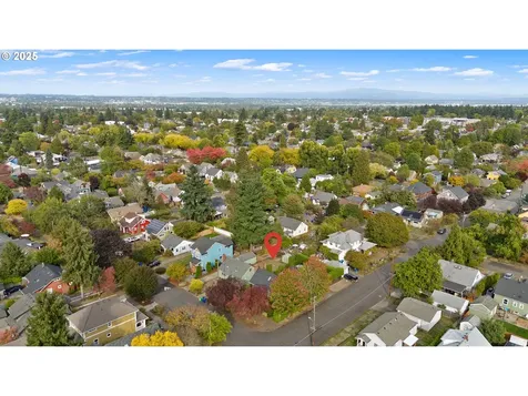 5710 N Delaware Avenue Portland OR 97217
