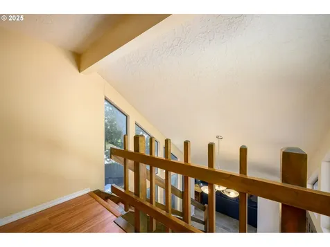 905 NW Oakwood Circle Mcminnville OR 97128