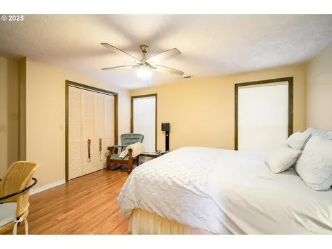 905 NW Oakwood Circle Mcminnville OR 97128