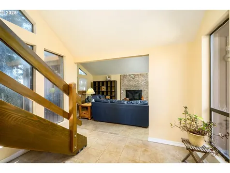 905 NW Oakwood Circle Mcminnville OR 97128