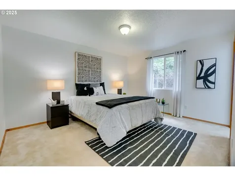 7443 SE 63rd Avenue Portland OR 97206