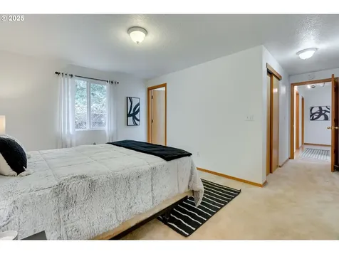 7443 SE 63rd Avenue Portland OR 97206
