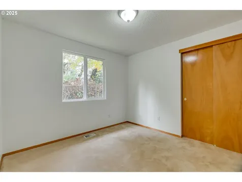 7443 SE 63rd Avenue Portland OR 97206