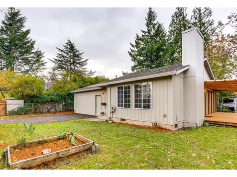 7443 SE 63rd Avenue Portland OR 97206