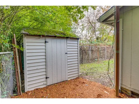 7443 SE 63rd Avenue Portland OR 97206