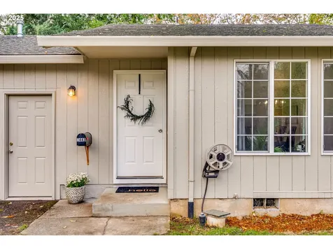 7443 SE 63rd Avenue Portland OR 97206